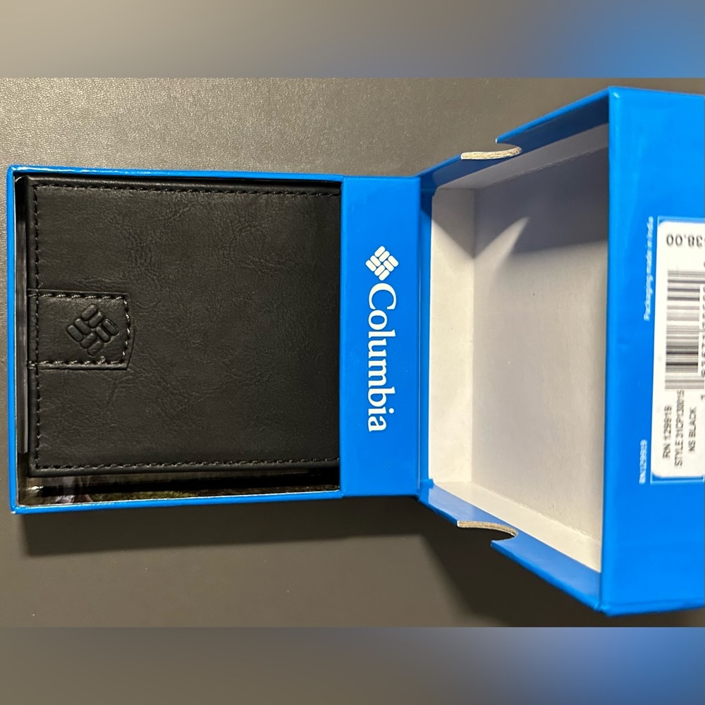 Columbia Mens Extra Capacity Slimfold Wallet